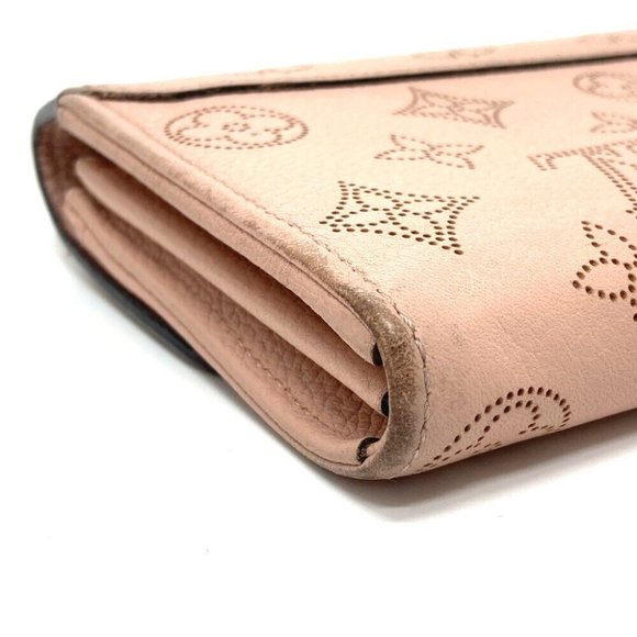 LOUIS VUITTON MonogramMahina Portefeuille Iris Two fold Long Wallet - Picture 2 of 11